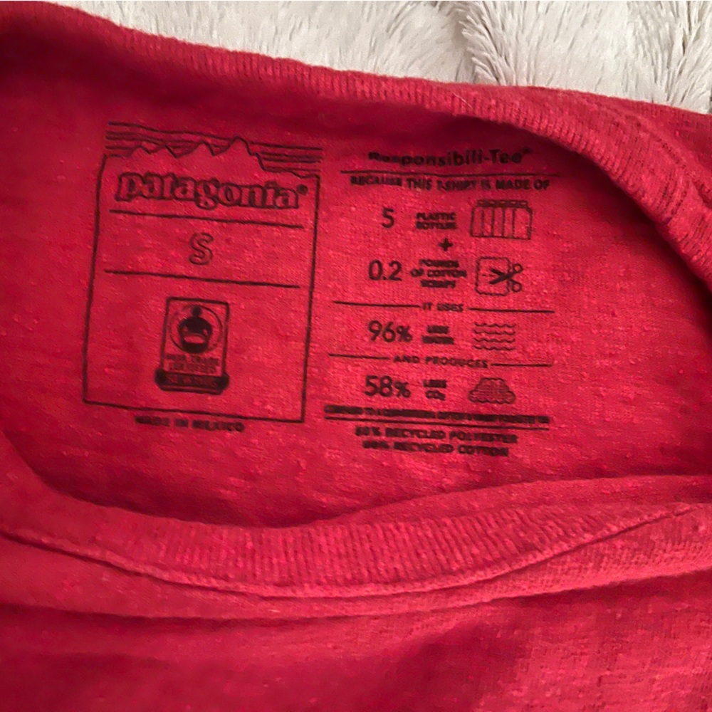 Patagonia Red Long Sleeve Shirt - Picture 3 of 4